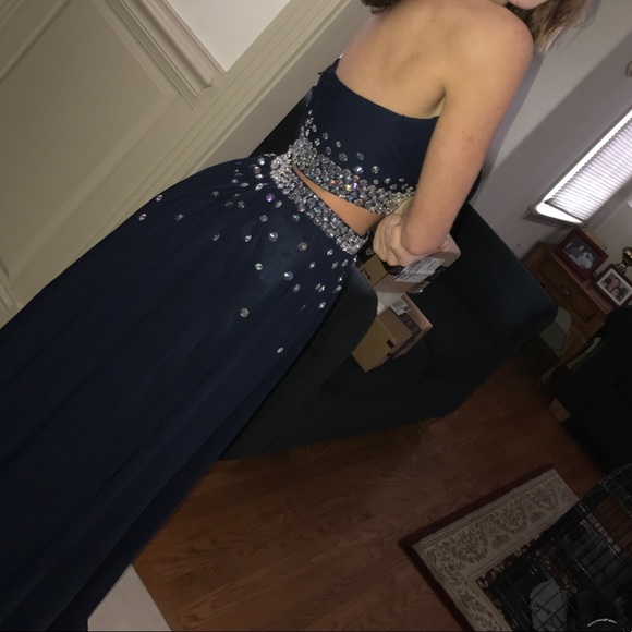 Two-piece Prom Dress. - Picture 3 of 3